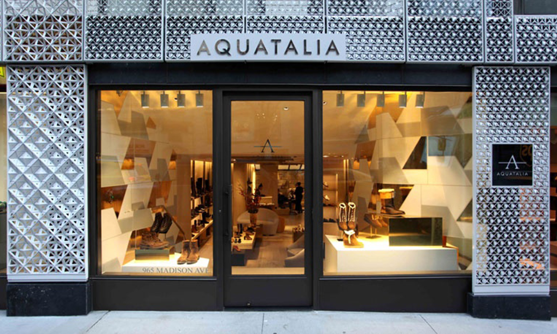 Aquatalia NYC Flagship Luis N ez